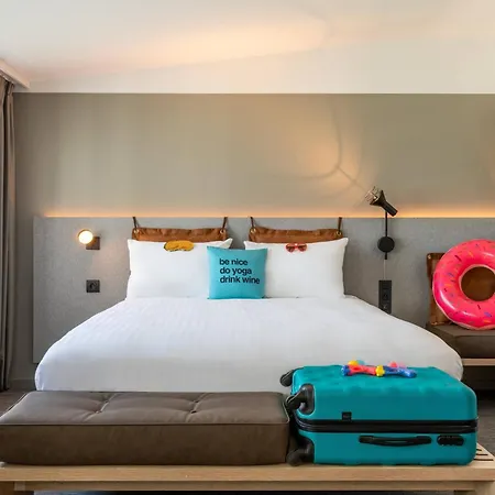 Hotel Moxy